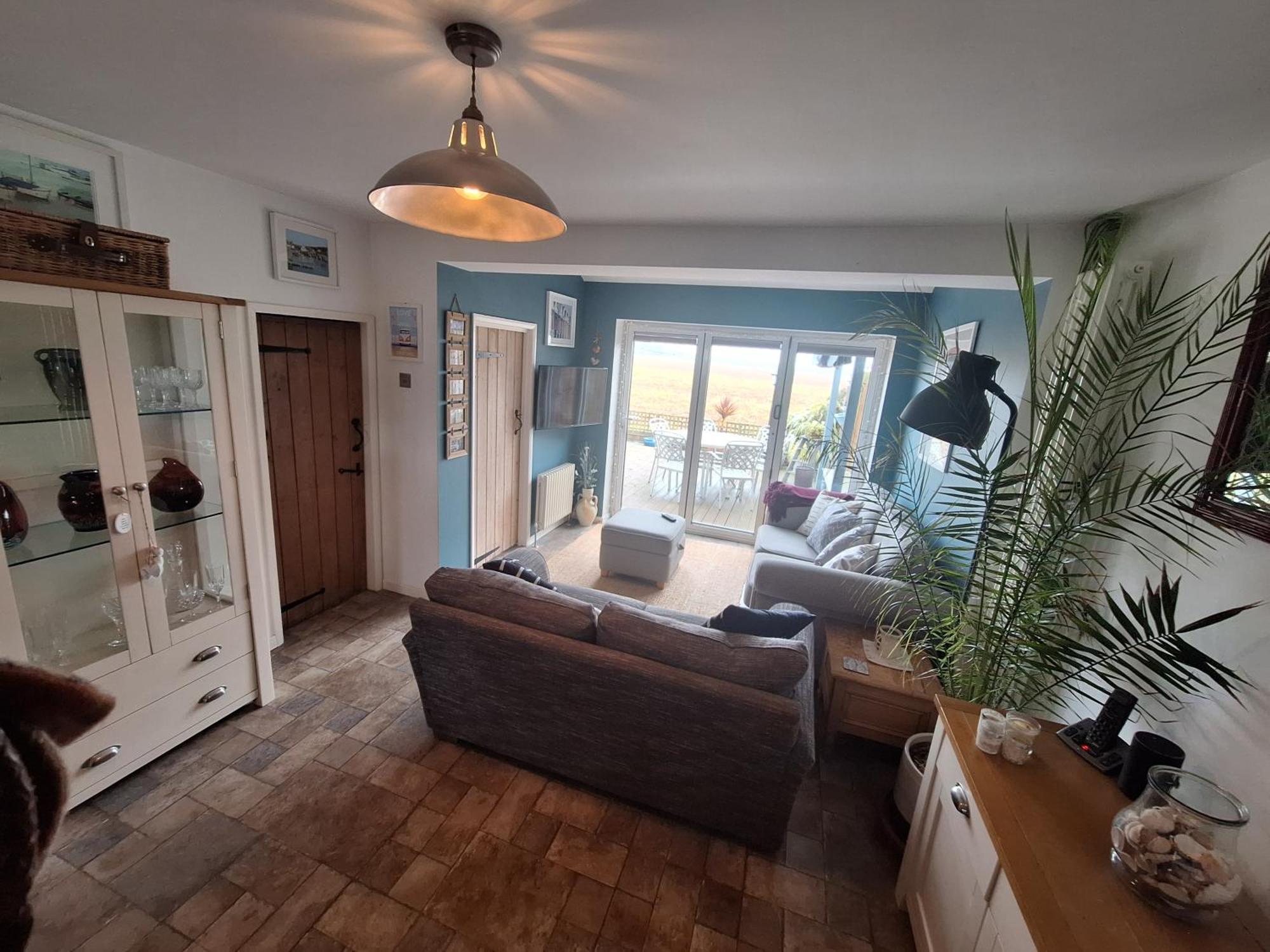 By The Sea, Home From Home Sleeps 6 Milford on Sea Dış mekan fotoğraf