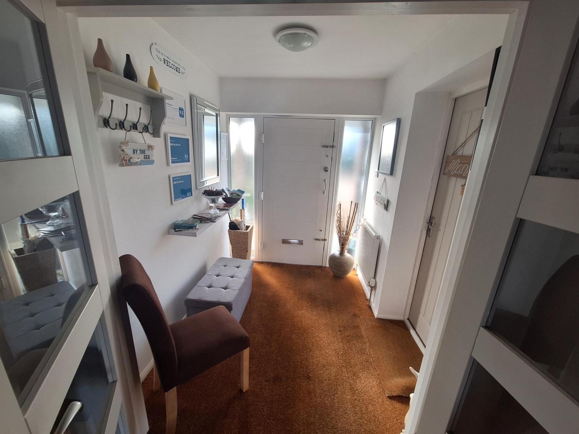 By The Sea, Home From Home Sleeps 6 Milford on Sea Dış mekan fotoğraf